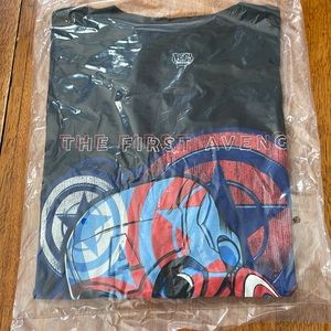 Captain America Funko Pop Tee UNISEX size M Still in plastic bag